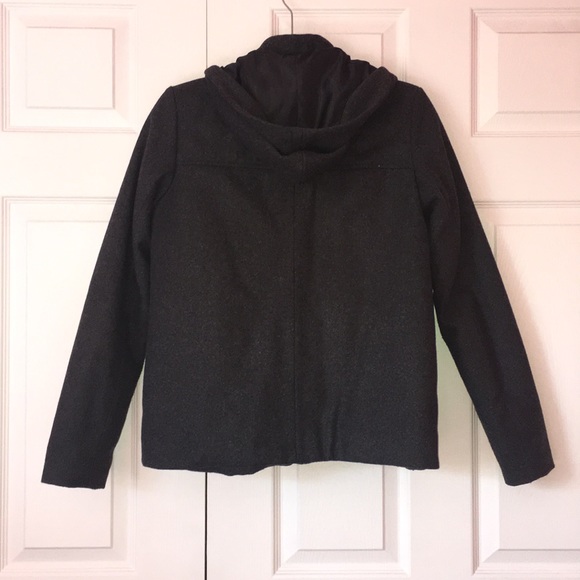 Gorgeous Insulated Winter Fashion Jacket with Hood - Picture 3 of 8